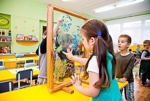 Игровой набор "Мольберт с зеркалом" - fgospostavki.ru - Ростов-на-Дону