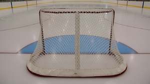 Сетка для хоккейных ворот (нить 5 миллиметров, 1,85Х1,25Х0,5 метров) - fgospostavki.ru - Ростов-на-Дону